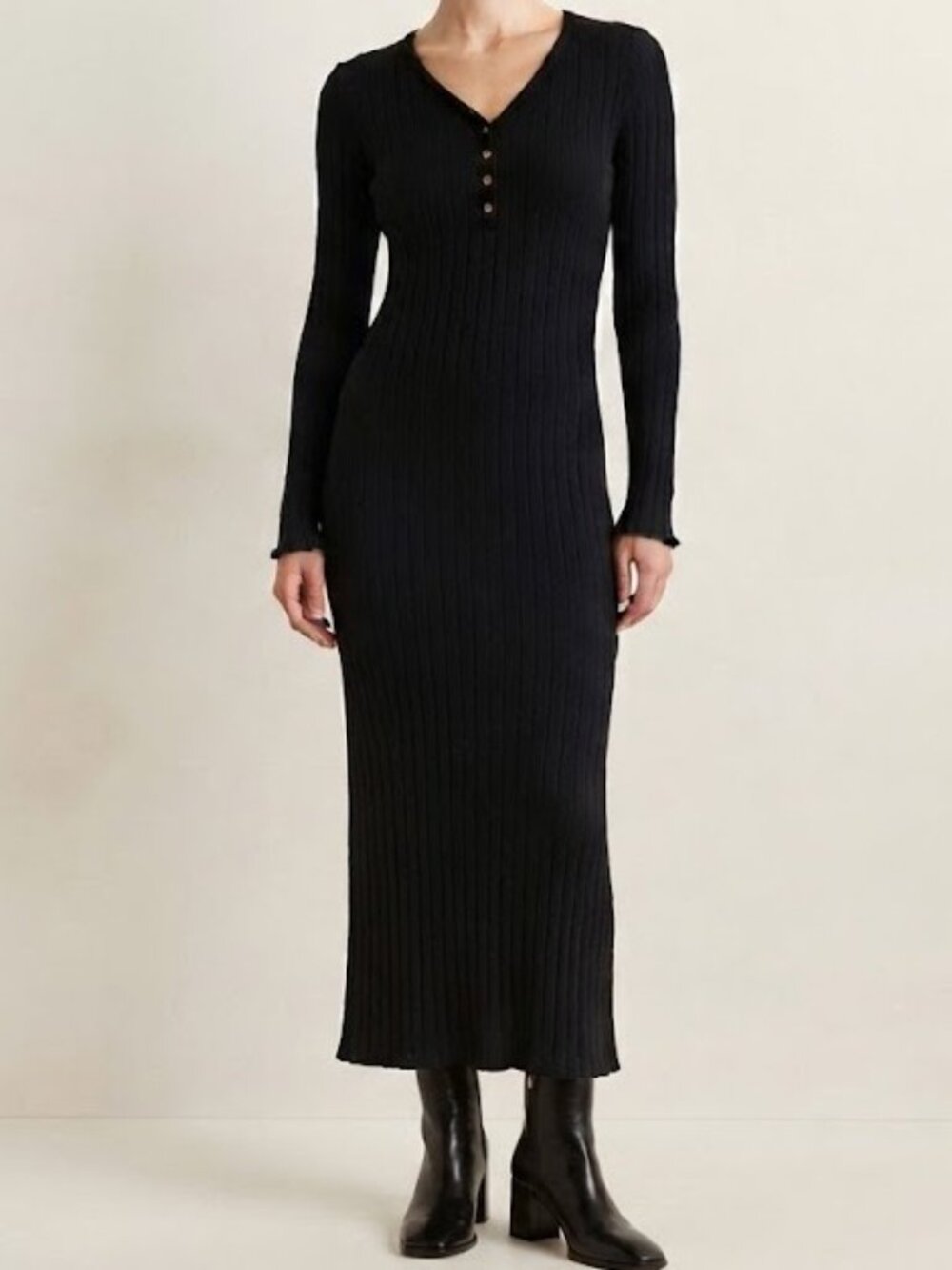 Black Ribbed Top Button Long Sleeve Maxi Dress